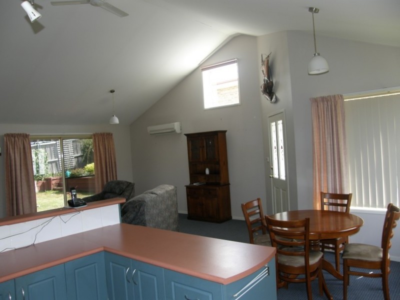 2/44 Drysdale Avenue, Kingston TAS 7050