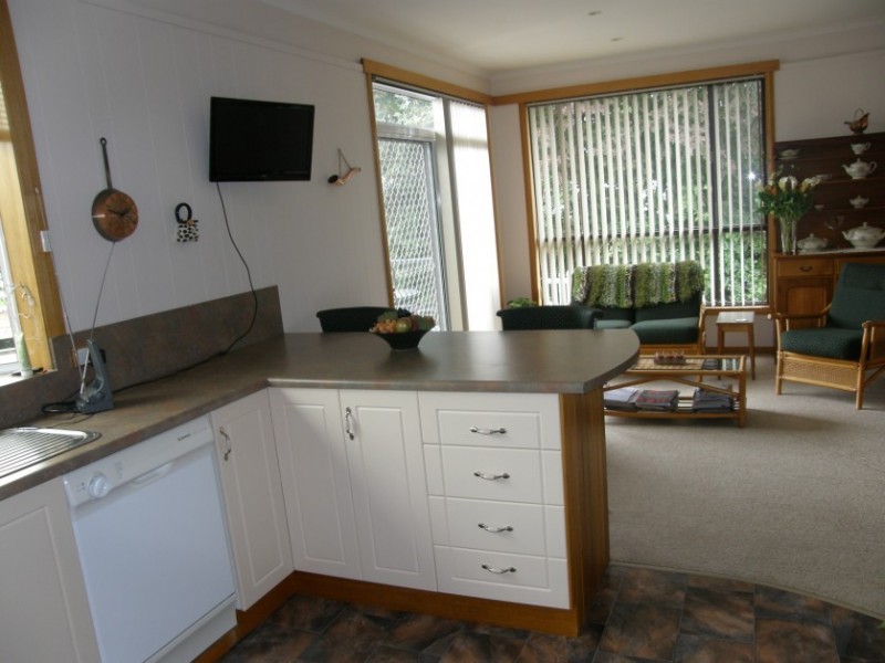 26 Gourlay Street, Blackmans Bay TAS 7052