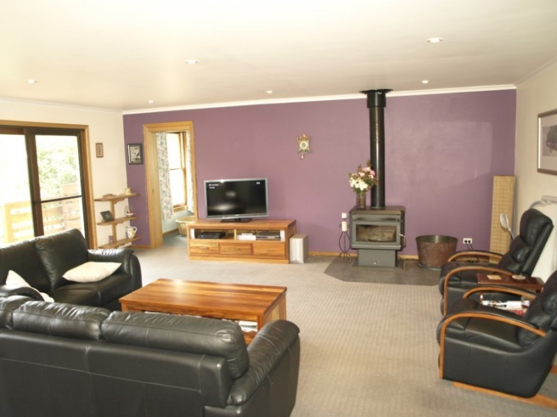596 Sandfly Road, Sandfly TAS 7150