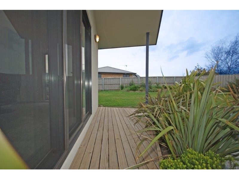 6 Raft Court, Kingston TAS 7050