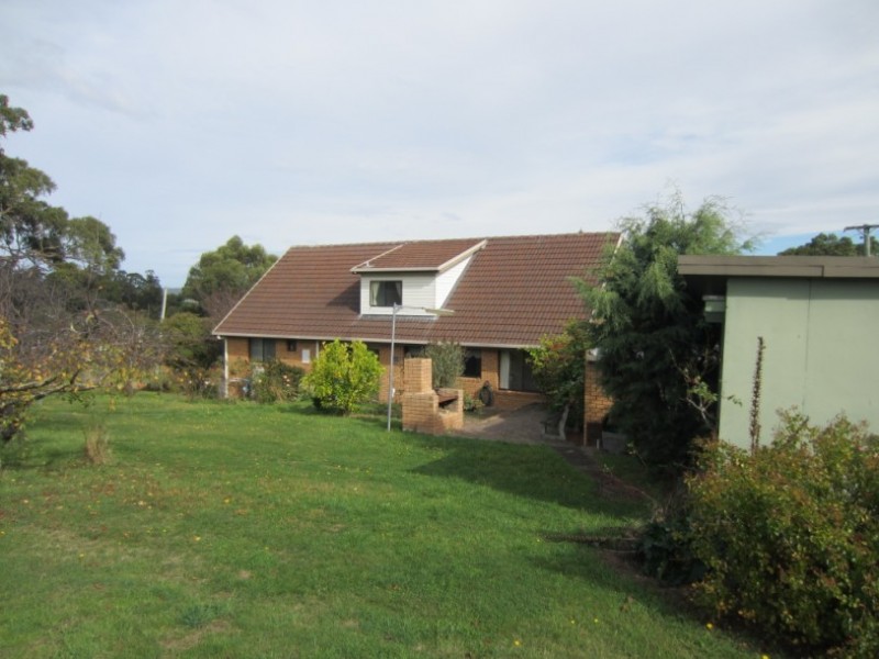 332 Howden Road, Howden TAS 7054