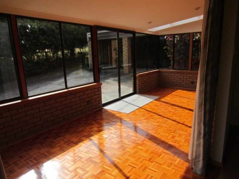 332 Howden Road, Howden TAS 7054