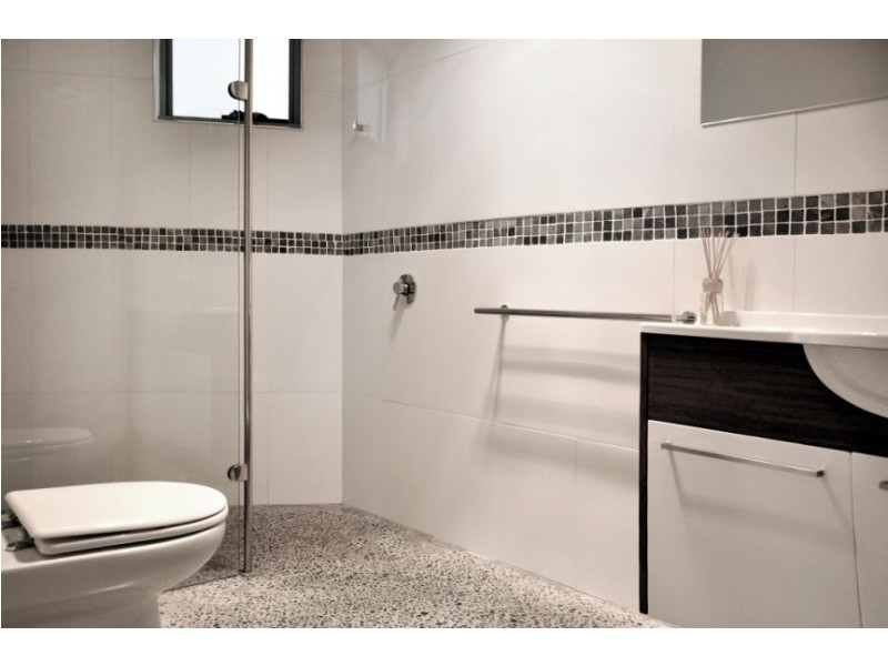 22 Suncoast Dr, Blackmans Bay TAS 7052