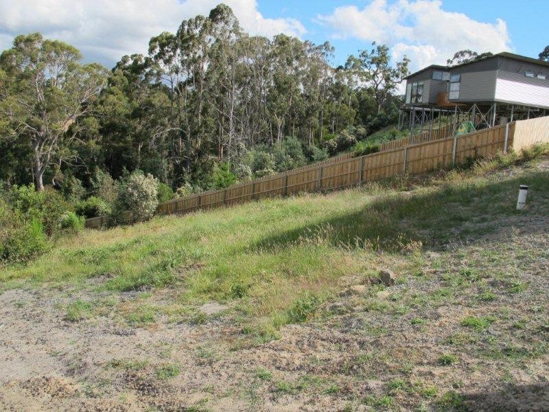 13 Brook Way, Kingston TAS 7050