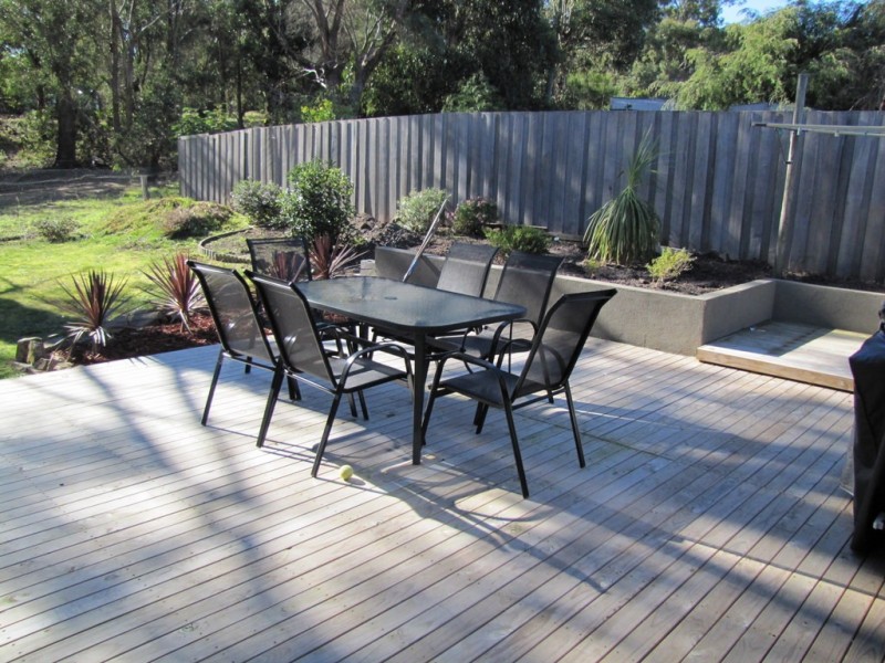 180 Redwood Road, Kingston TAS 7050
