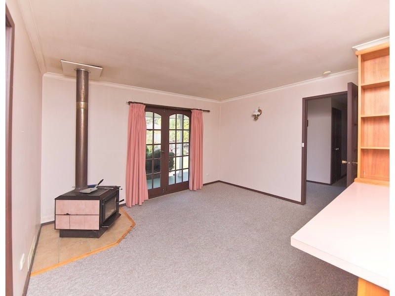 10 Hawthorn Drive, Kingston TAS 7050
