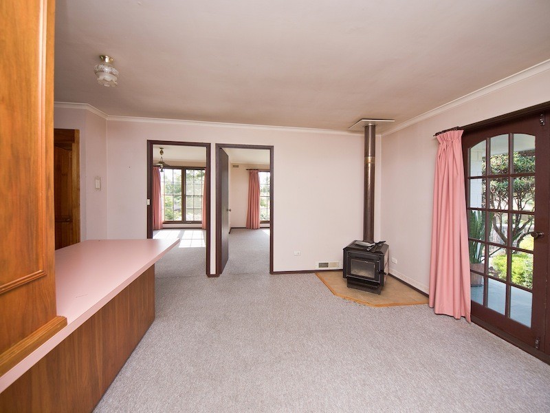 10 Hawthorn Drive, Kingston TAS 7050