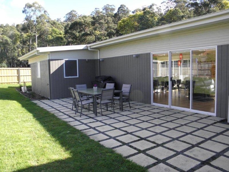 15 Taranaki Place, Snug TAS 7054