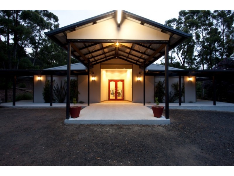 42 Manuka Road, Oyster Cove TAS 7150