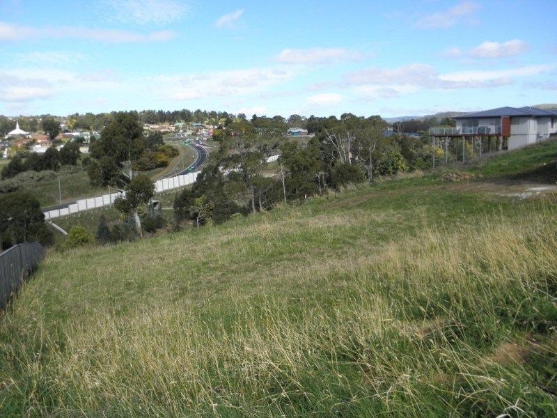 24 Malachi Drive, Kingston TAS 7050