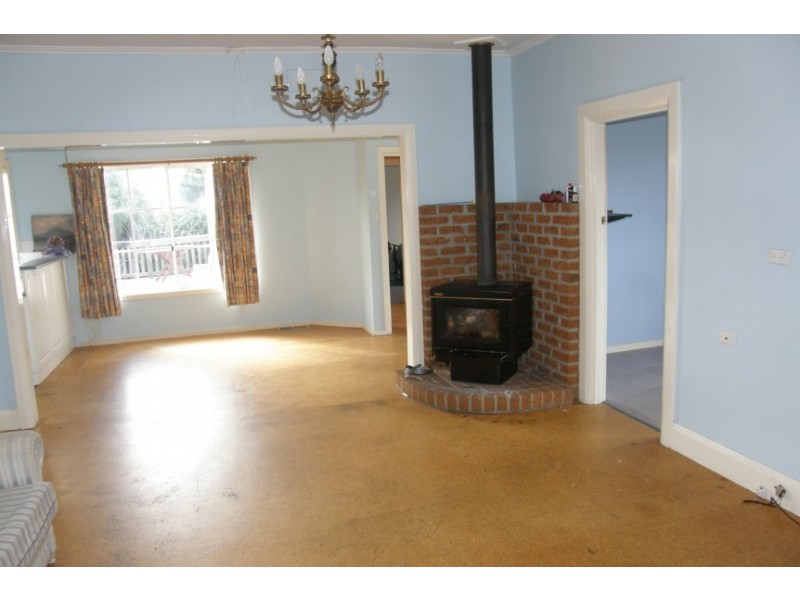 10 Nubeena Crescent, Taroona TAS 7053