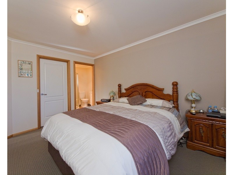 43 Corlacus Drive, Kingston TAS 7050