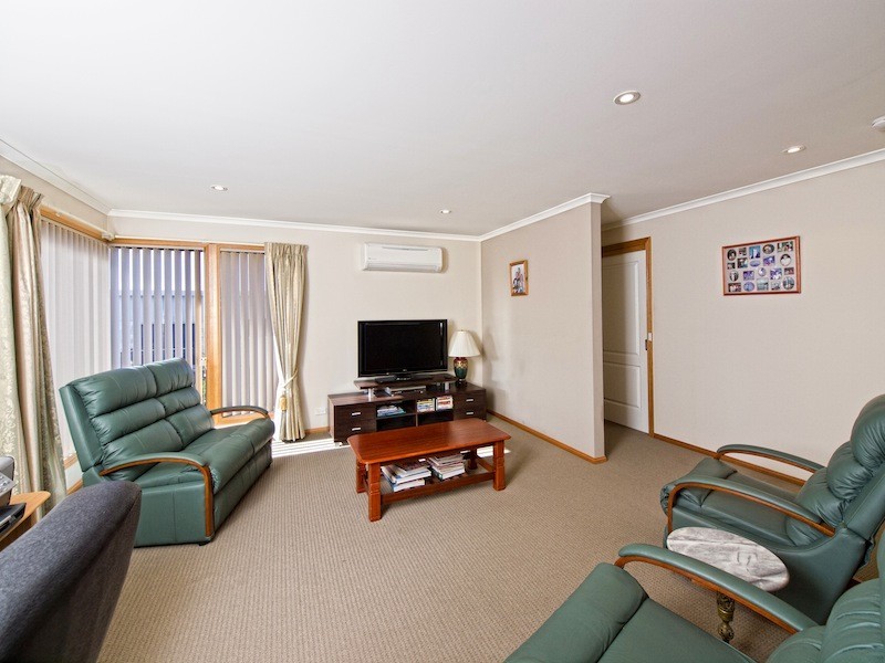 43 Corlacus Drive, Kingston TAS 7050