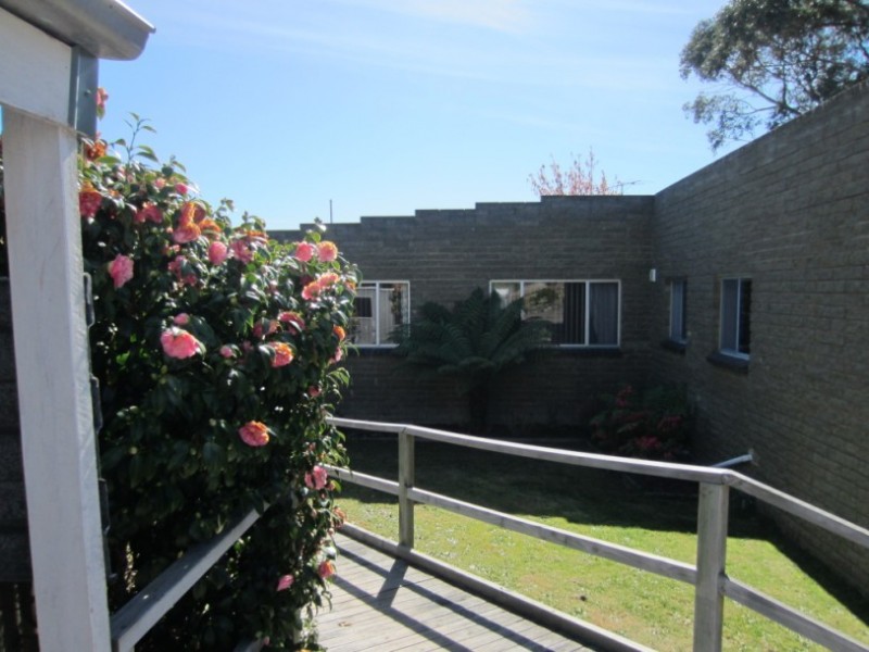 1/8 Kingston Heights, Kingston Beach TAS 7050