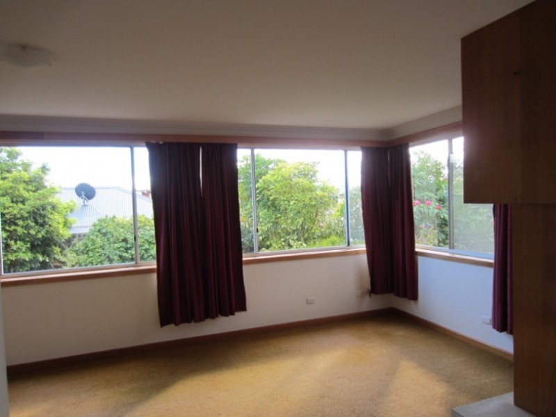 1/8 Kingston Heights, Kingston Beach TAS 7050