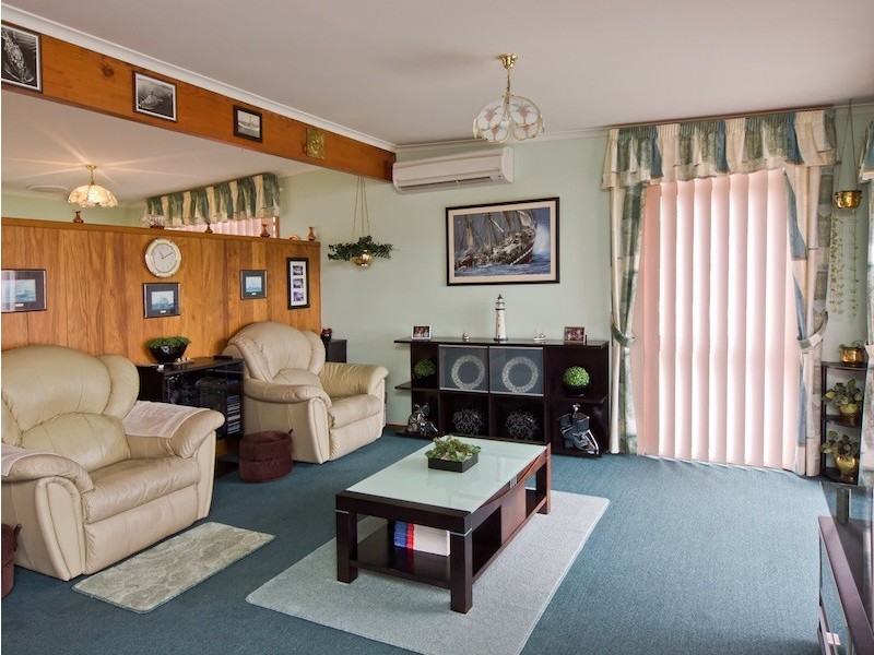 103 Wells Parade, Blackmans Bay TAS 7052