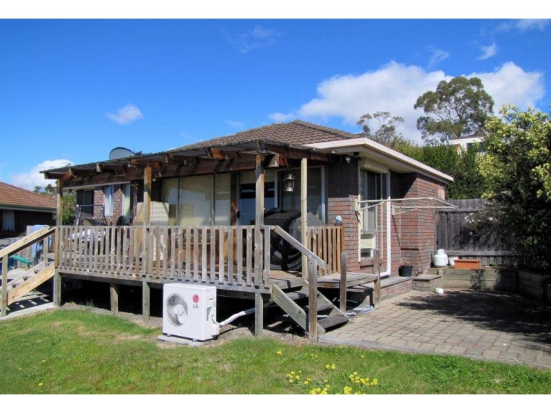 39 Woodlands Drive, Blackmans Bay TAS 7052