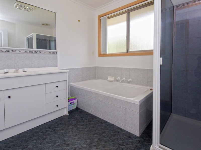 4 Timbertop Drive, Blackmans Bay TAS 7052