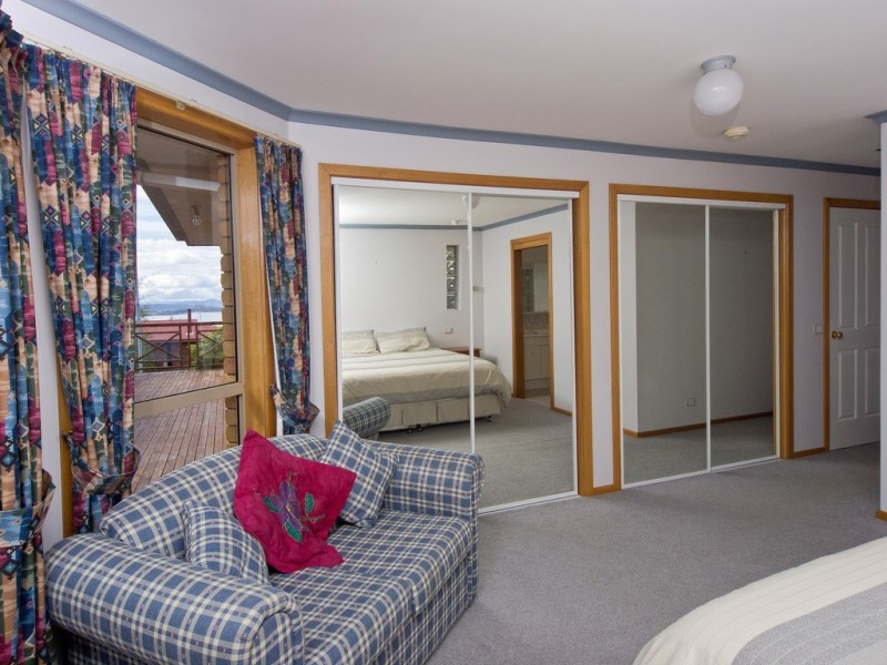 4 Timbertop Drive, Blackmans Bay TAS 7052