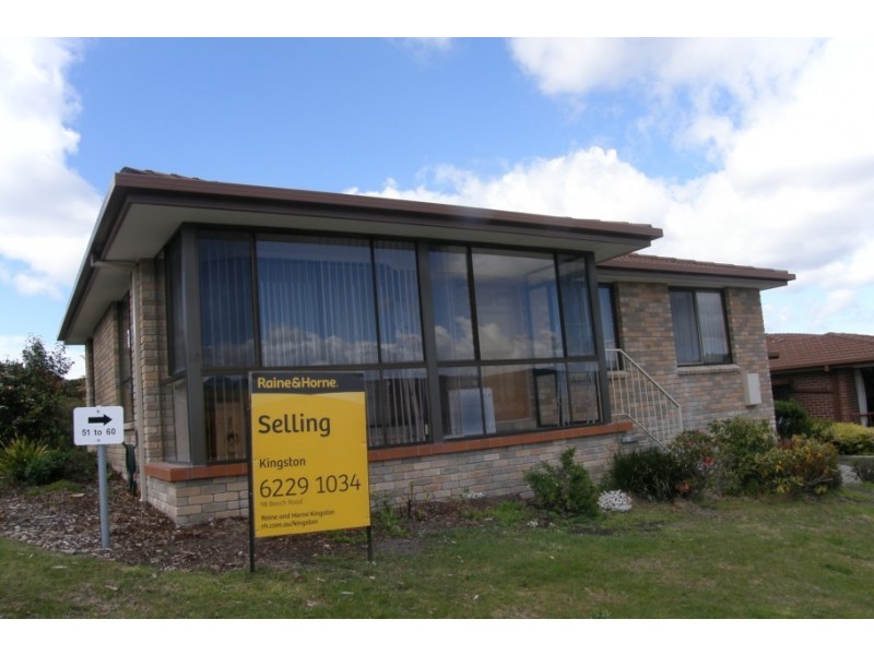 36 Village Drive, Kingston TAS 7050