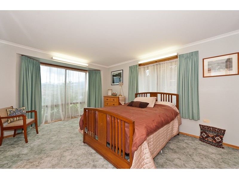 61 Village Drive, Kingston TAS 7050