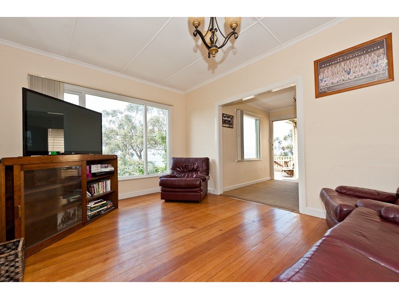 8 Auburn Road, Kingston Beach TAS 7050