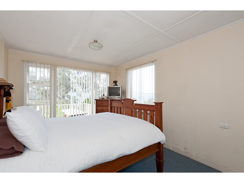 8 Auburn Road, Kingston Beach TAS 7050