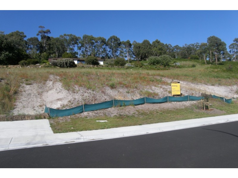 11 Caladium Place, Blackmans Bay TAS 7052