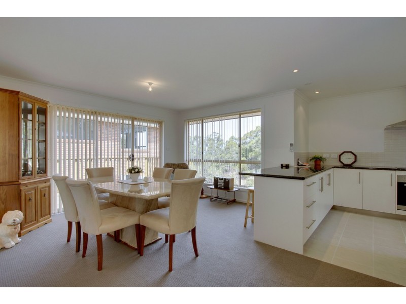 24 Cider Gum Drive, Blackmans Bay TAS 7052