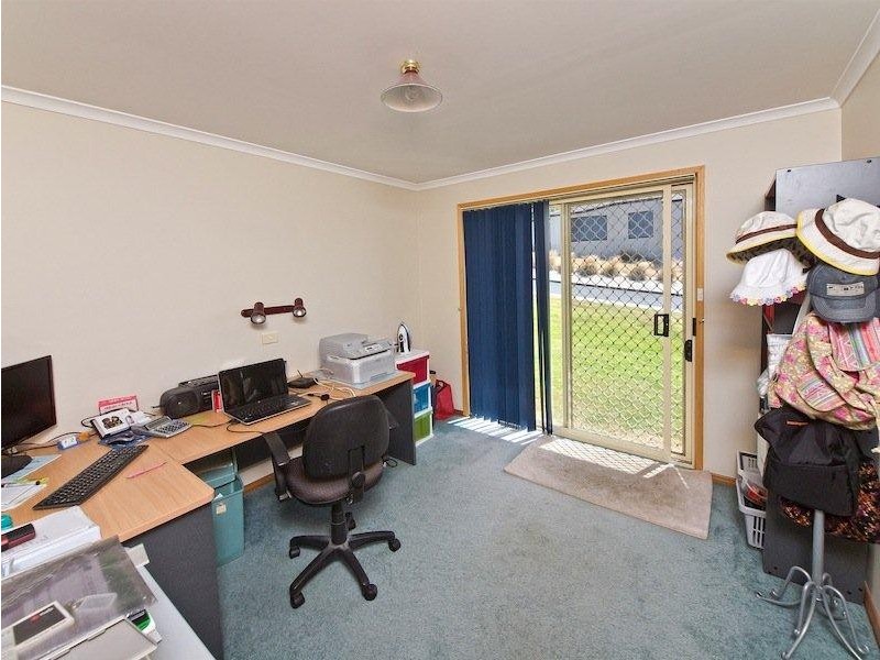 9 Donohoe Gardens, Kingston Beach TAS 7050