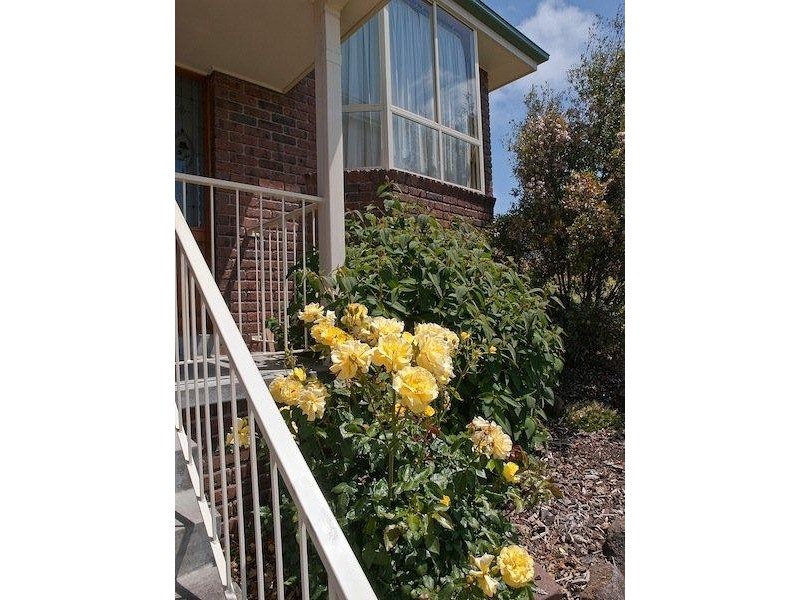 9 Donohoe Gardens, Kingston Beach TAS 7050