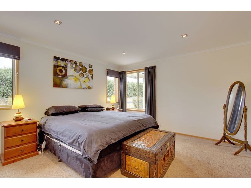 83 Kingston View Drive, Kingston TAS 7050