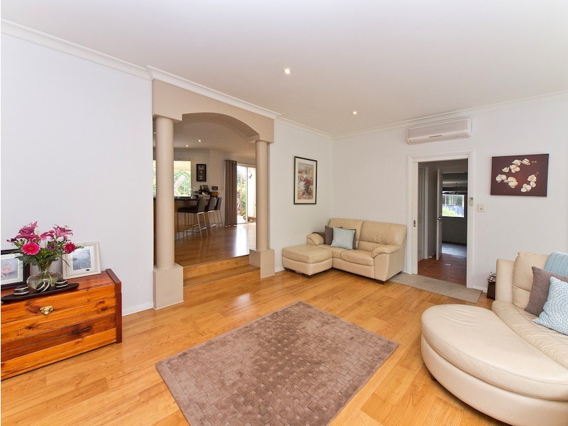 18 Tinderbox Road, Blackmans Bay TAS 7052