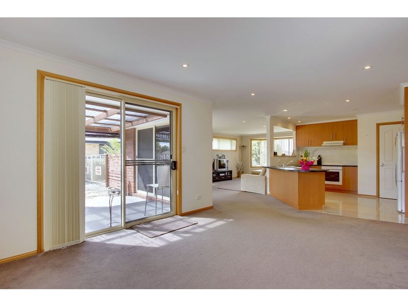 32 Jacaranda Drive, Margate TAS 7054