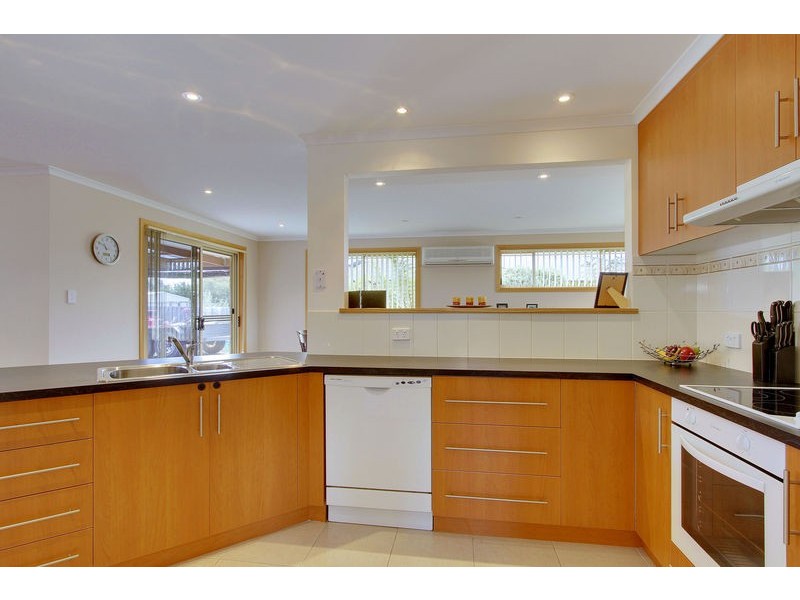 32 Jacaranda Drive, Margate TAS 7054