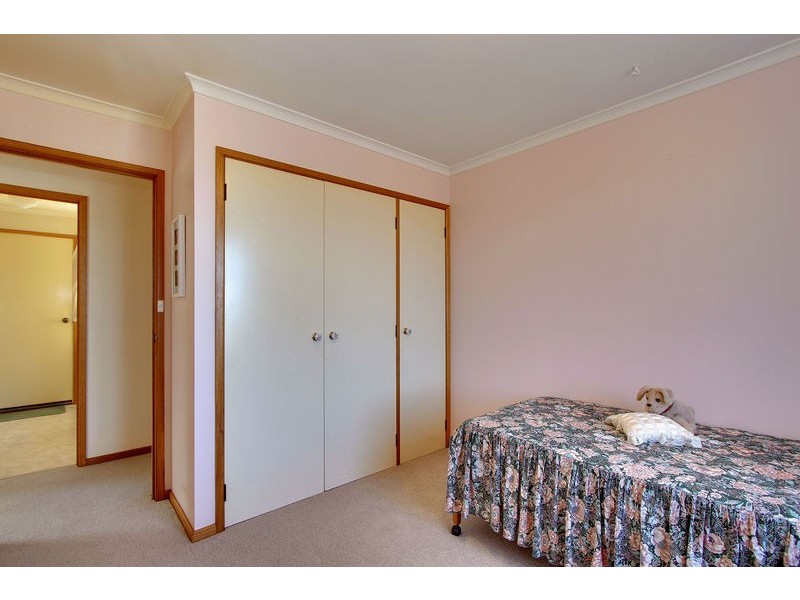 34 Tingira Road, Blackmans Bay TAS 7052