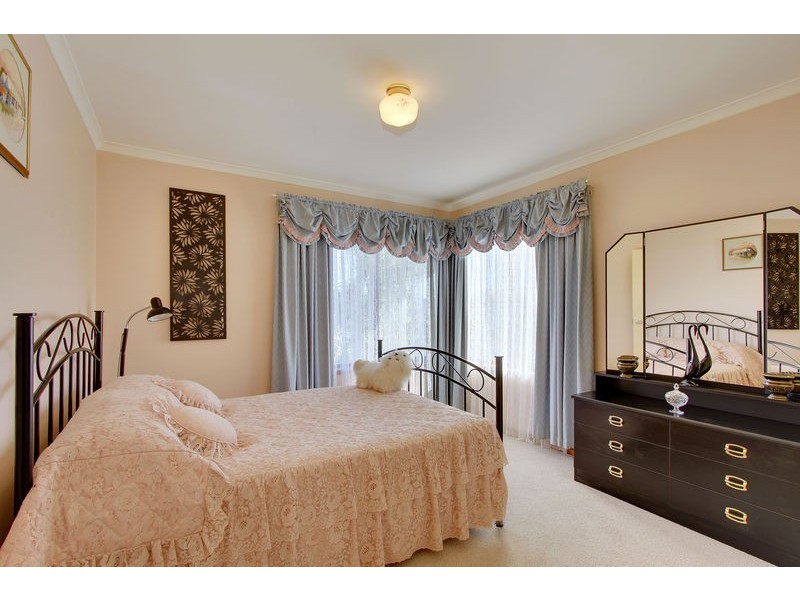 34 Tingira Road, Blackmans Bay TAS 7052