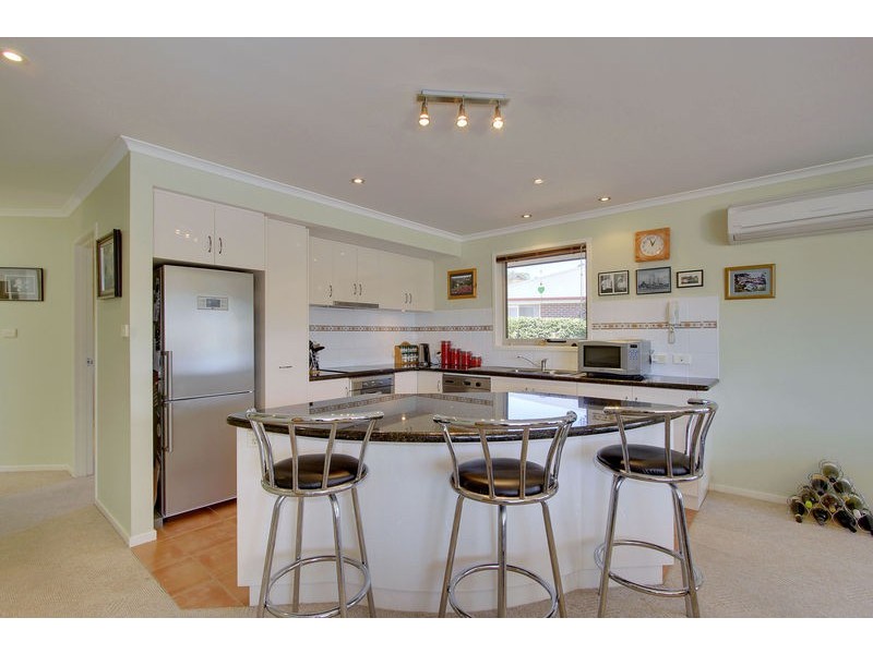 3/11 Olive Place, Kingston TAS 7050