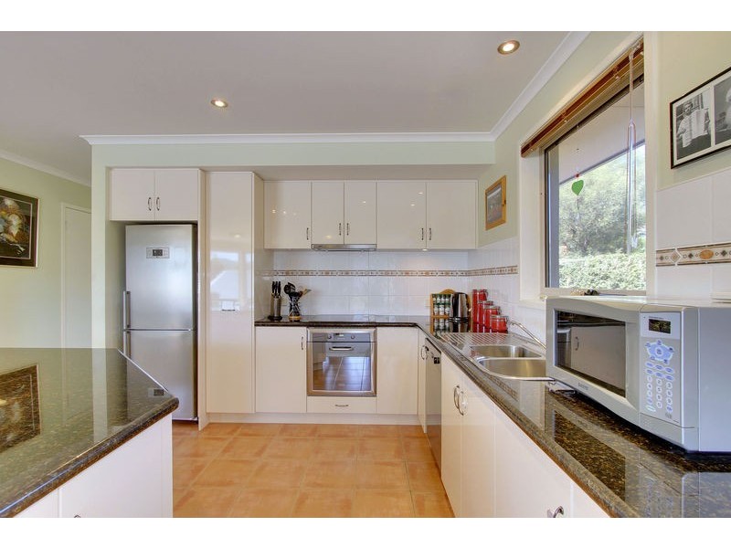 3/11 Olive Place, Kingston TAS 7050