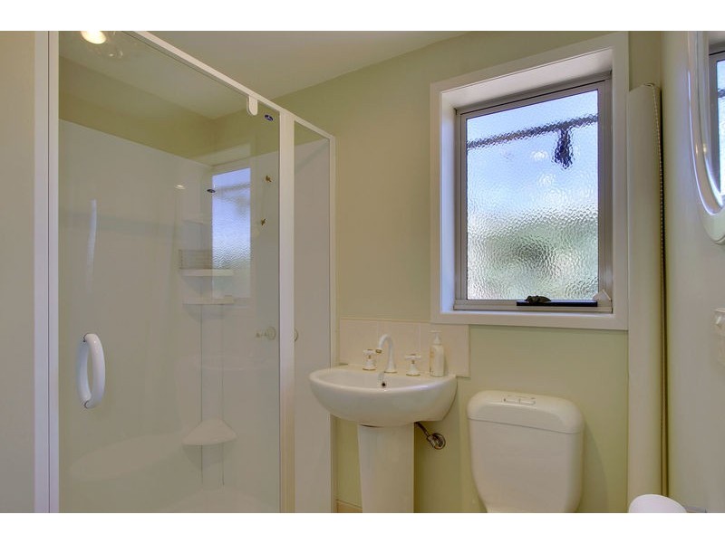 3/11 Olive Place, Kingston TAS 7050