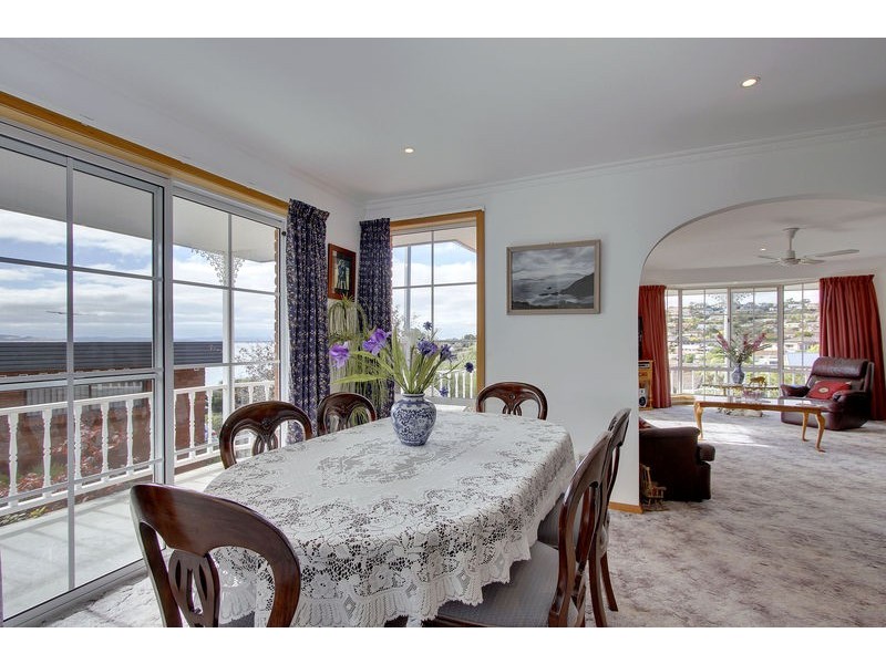 6 Tarana Road, Blackmans Bay TAS 7052