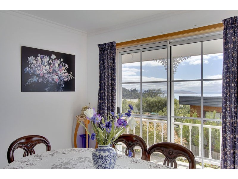 6 Tarana Road, Blackmans Bay TAS 7052