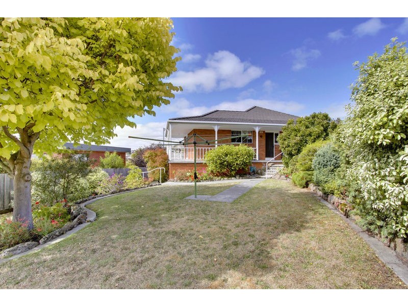 6 Tarana Road, Blackmans Bay TAS 7052