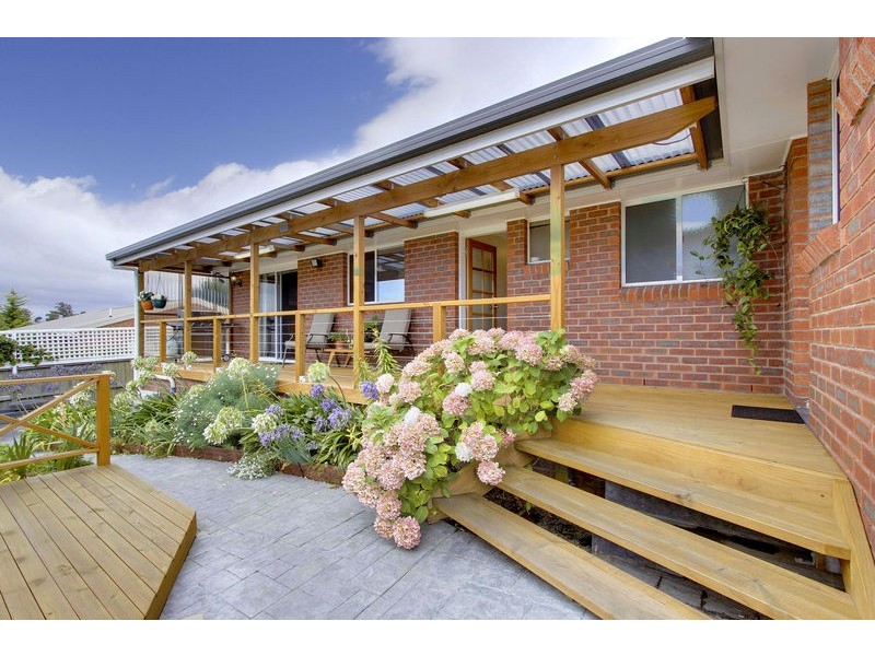 16 Thistle Down, Huntingfield, Kingston TAS 7050