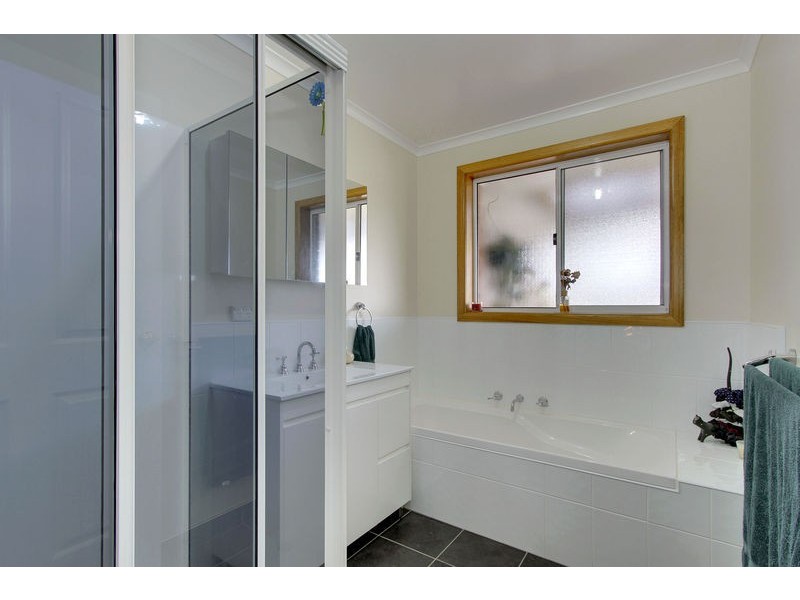 16 Thistle Down, Huntingfield, Kingston TAS 7050