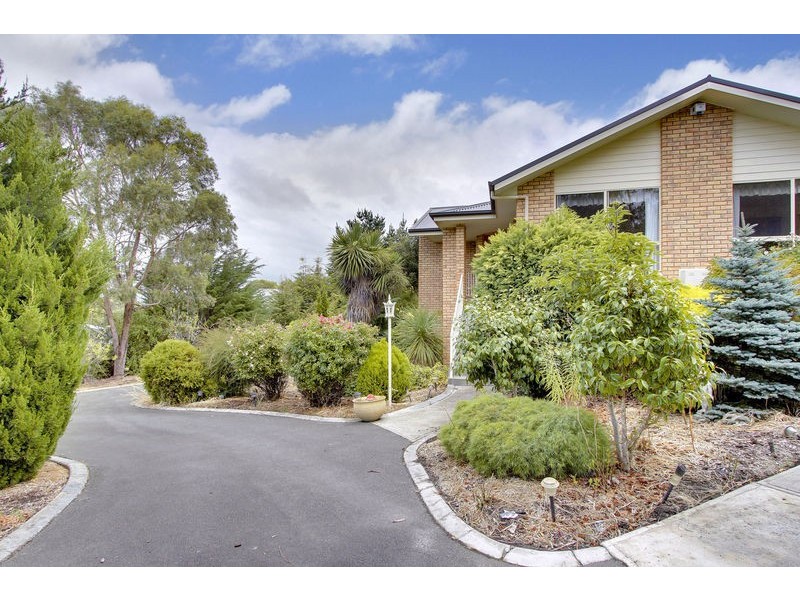 24 Cicero Court, Blackmans Bay TAS 7052