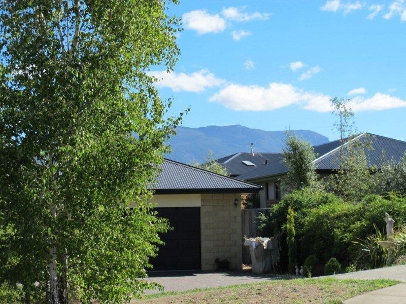 1 Honeyeater Court, Kingston TAS 7050