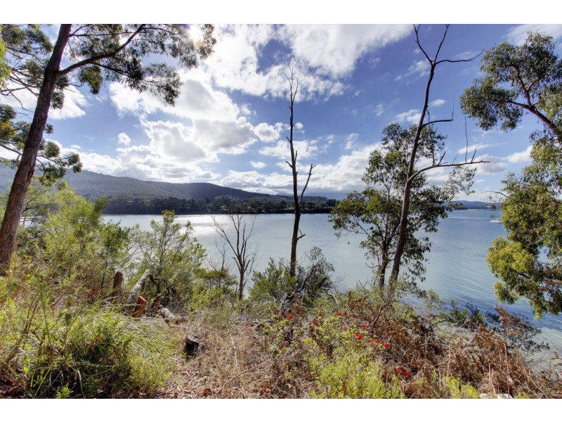 8 Mardon Lane, Coningham TAS 7054