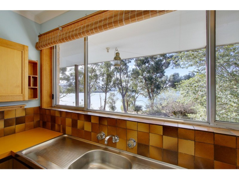 8 Mardon Lane, Coningham TAS 7054