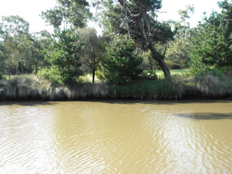 71 Beach Road, Kingston Beach TAS 7050